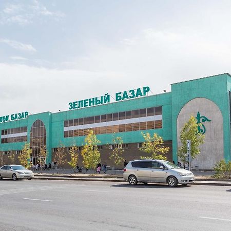 Стильная Квартира В Золотом Квадрате 阿拉木图 外观 照片